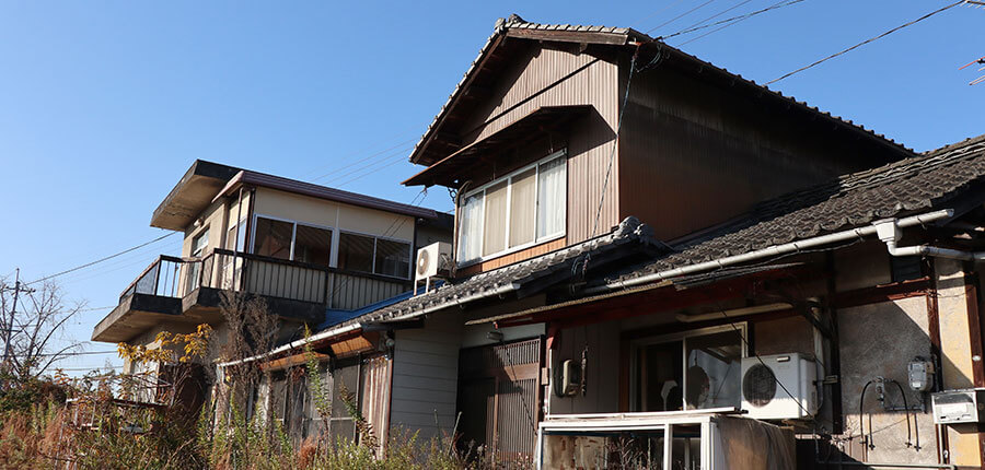 1.松山市にお住まいのH様が、「松山市で相続した一戸建てを、売却するか保持するか親族間で協議した事例」